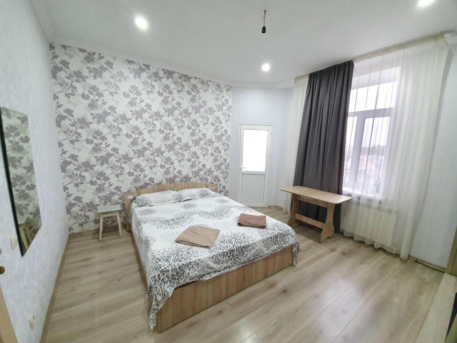 Tourist Home At Stefan Cel Mare With 2 Rooms Kişinev Dış mekan fotoğraf