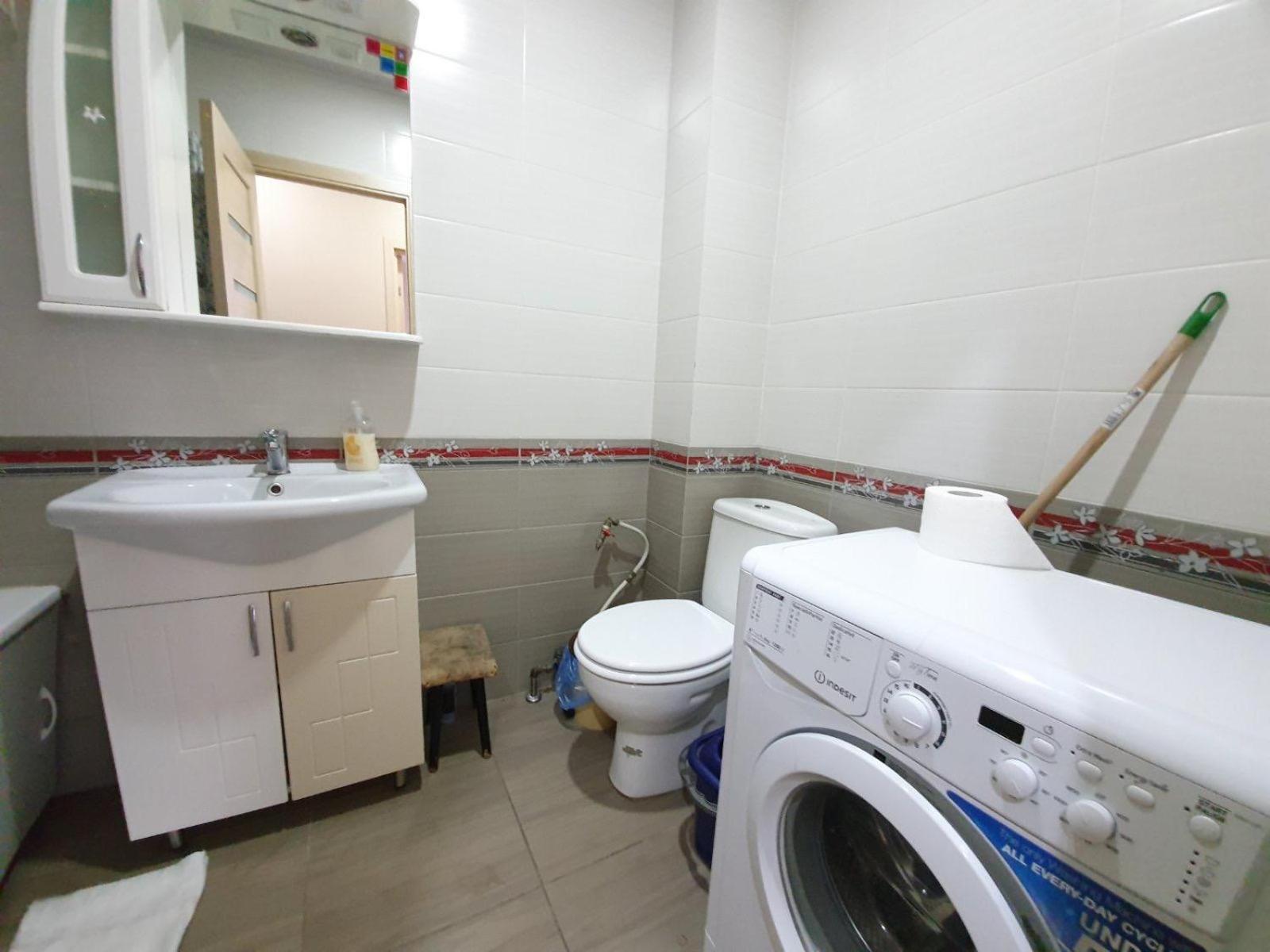 Tourist Home At Stefan Cel Mare With 2 Rooms Kişinev Dış mekan fotoğraf